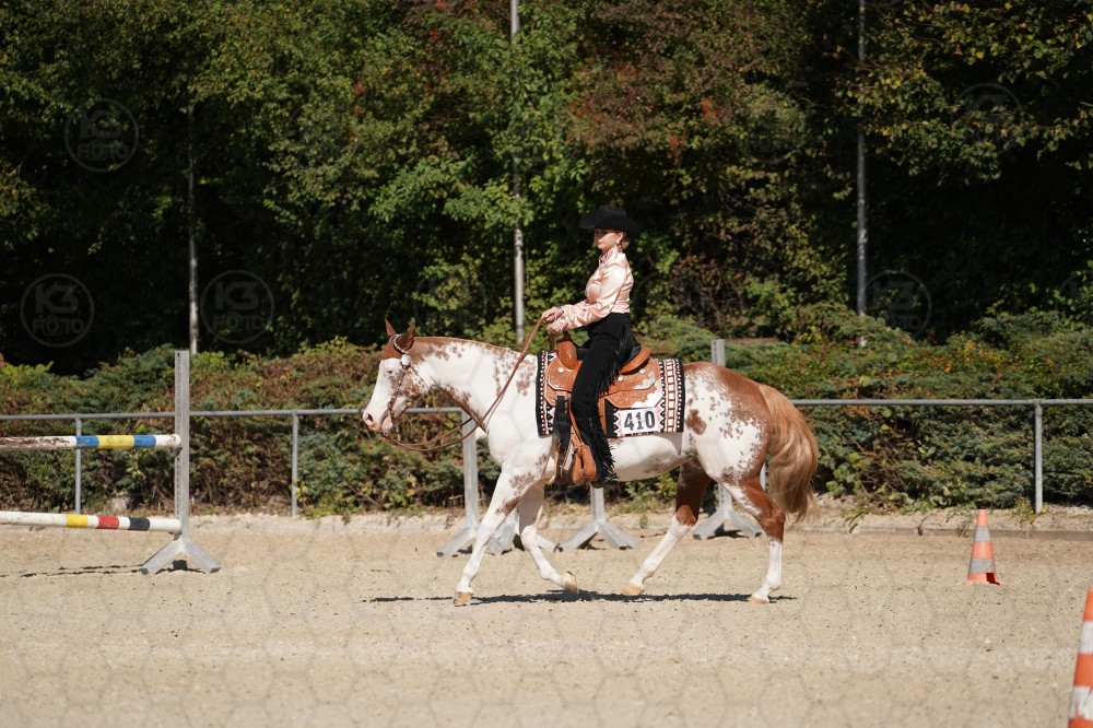 s_A_908096.JPG
